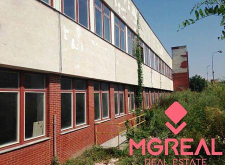 Na prenájom priemyselná budova v Bošanoch