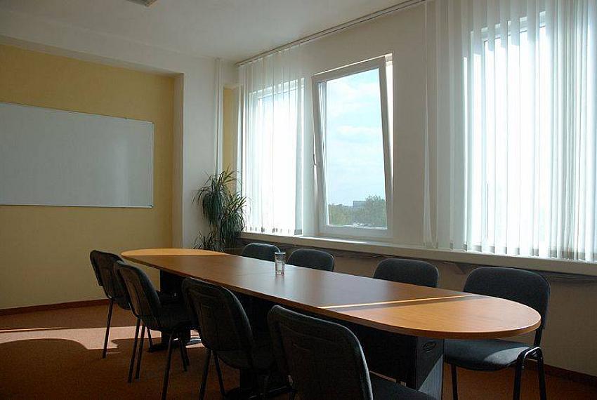 Kancelária na prenájom - Rybničná ulica, Vajnory