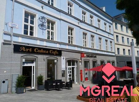 Kancelárske priestory 140 m2 v historickej budove na Hurbanovom námest