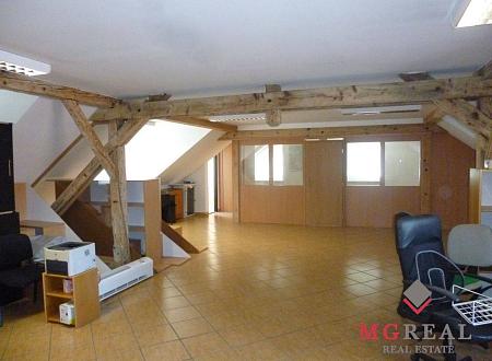 Kancelársky priestor na prenájom Topoľčany