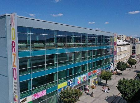 Obchodné priestor na PRENAJOM CENTRUM Topoľčany