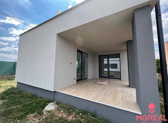 Novostavba Rodinný dom Bošany 1 / na klúč / murovaný