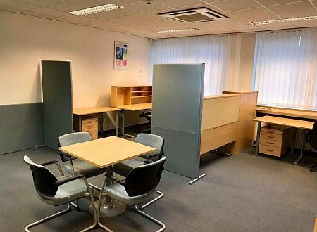 Kancelária 41m2, Štrkovec, Drieňová ul. Lake Building