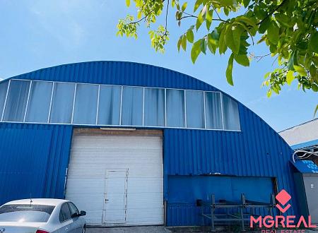 Na predaj sklad - hangár v priemyslenej zóne v Partizánskom