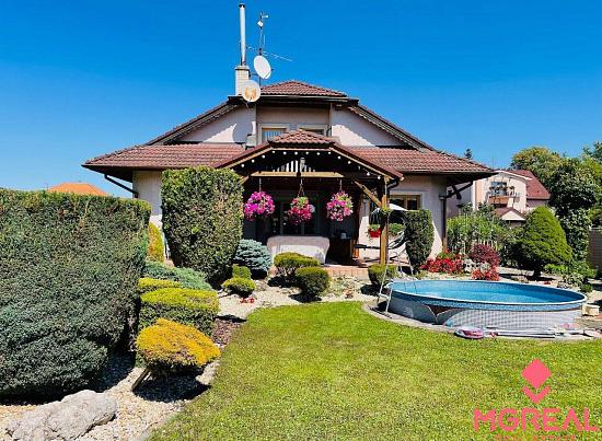 Na predaj 2 RD v Partizánskom - Veľké Bielice pozemok 1730 m2