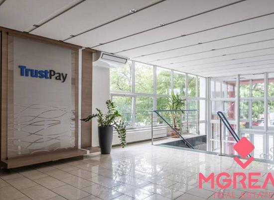 Kancelársky celok 180m2, Za kasárňou, Nové Mesto