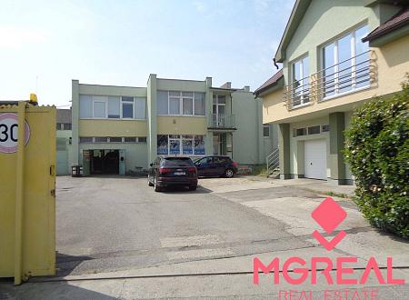 Kancelárske priestory 75m2, 150m2, parkovanie, P. Biskupice