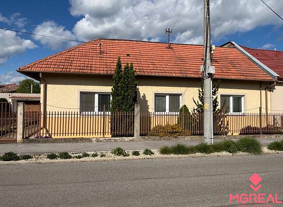 Rodinný dom Topoľčany / VYPLATENA ZALOHA