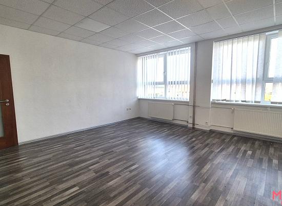 Prenájom kancelária - Topoľčany, Tovarnícka ulica
