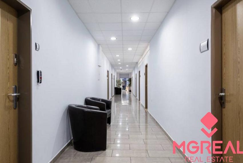 Kancelária na prenájom 18m2, Za kasárňou, Pri Poluse