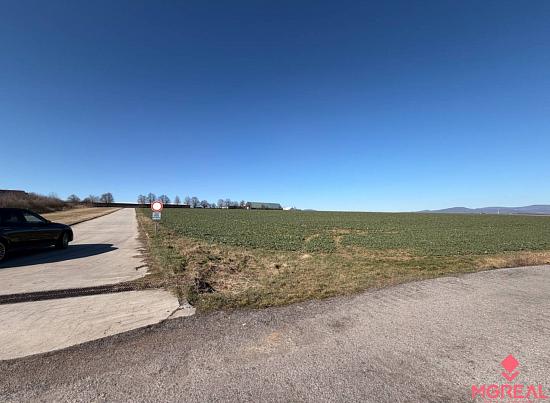 Stavebný pozemok Tovarníky / PRIEMYSEL 