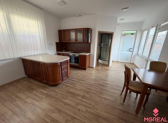 Prenájom priestorov kancelárie Topoľčany