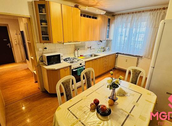 Na predaj 3 i  byt s loggiou aj terasou - Prievidza 75,24 m2