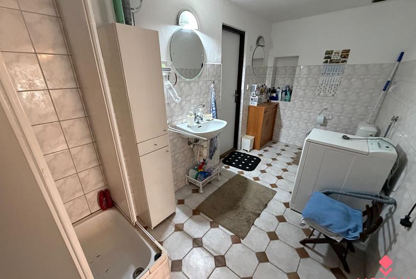 Chalupa s 51 árovým pozemkom Lubina - Podkozince
